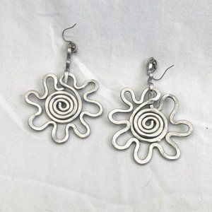 Large Hammered Aluminum Flower Earrings by Meigsart